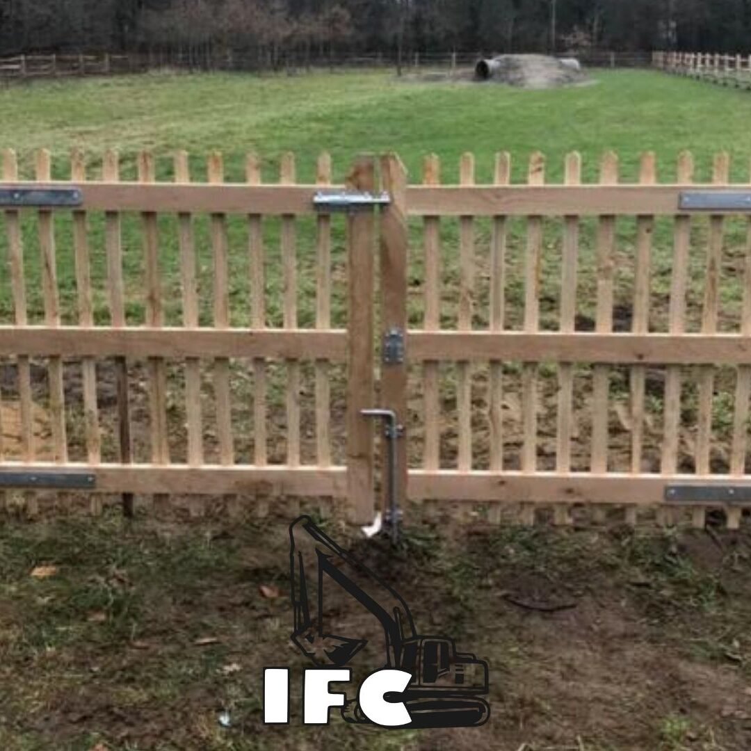 “Geef je tuin een ziel met een omheining die niet alleen afschermt, maar ook ademt en leeft.”
