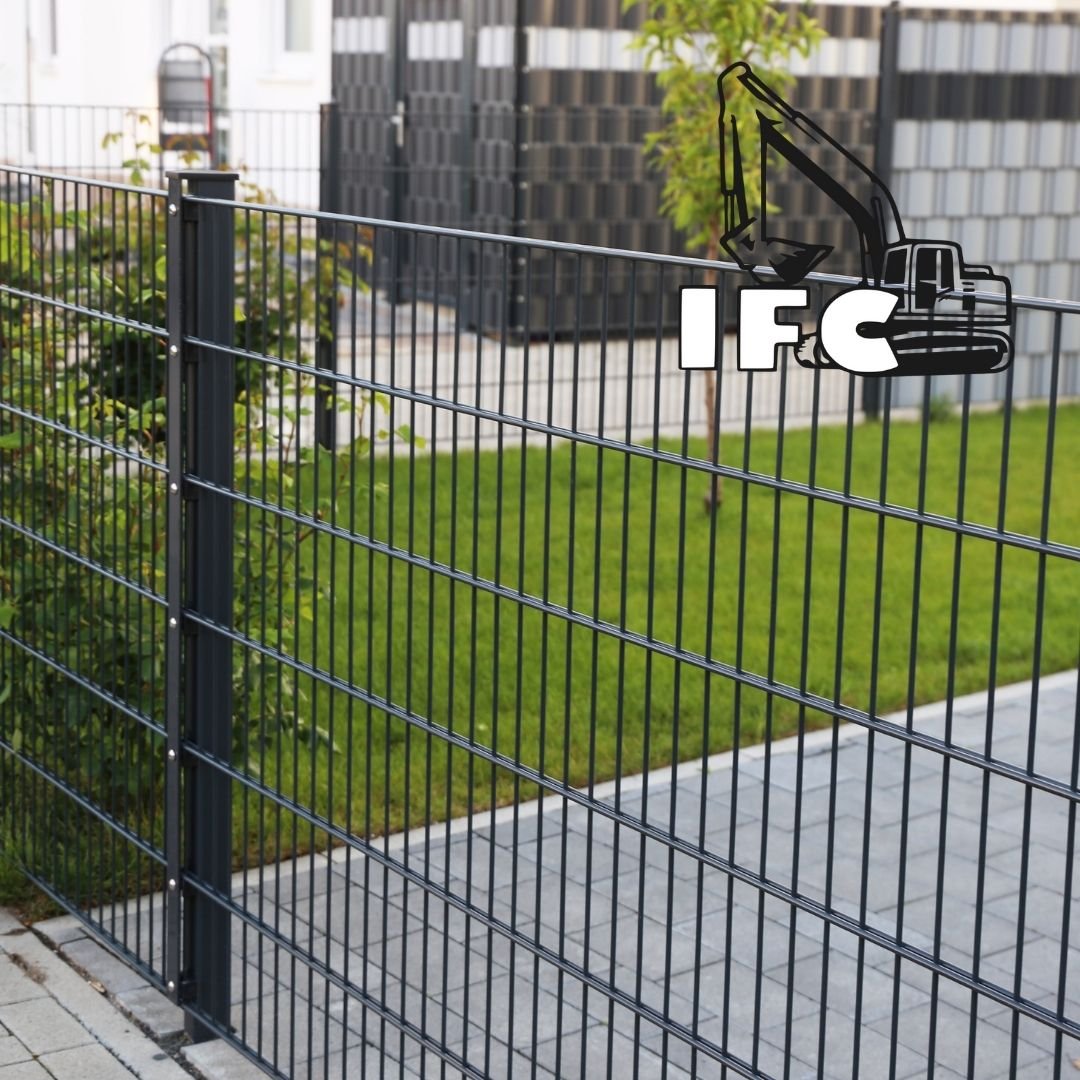 Van Palenplan tot Klemmen: Hoe We Uw Hond-Omheining Vakkundig Monteren